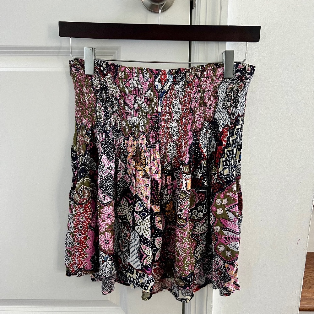 LOFT Pink Patterned Skirt - M